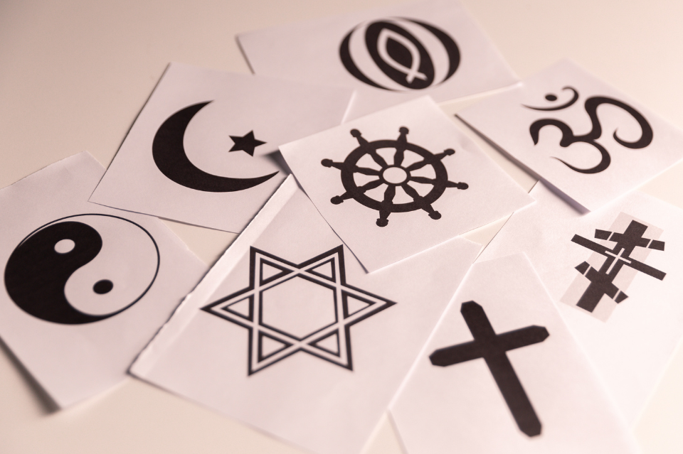 ANTARA KAFIR ZIMMI DAN HARBI