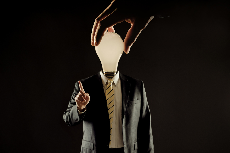 MUWAJAHAH SILMIYAH: TAKTIK MEMANIPULASI ISTILAH