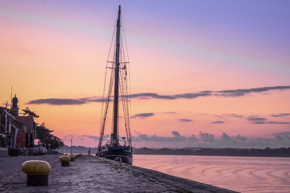 MALEMO CANAQUA PELAYAR ARAB MASYHUR
