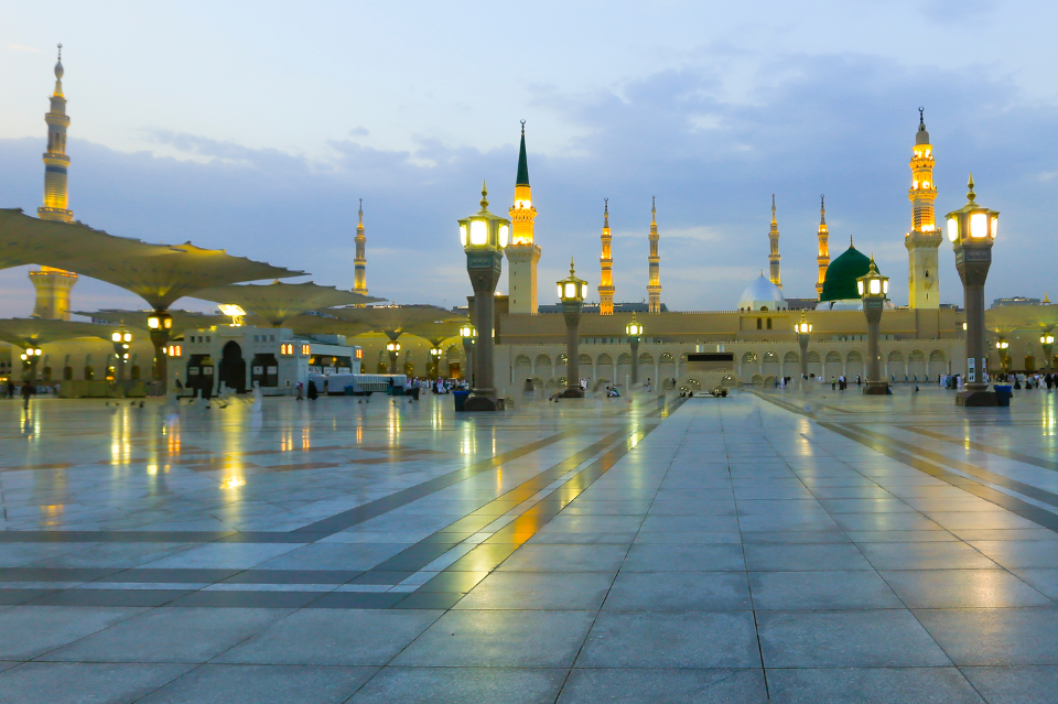 MASJID NABAWI PENERANG KOTA DUNIA