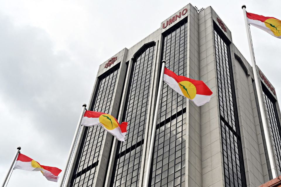 MAJLIS ULAMA UMNO GESA TINDAKAN TEGAS TERHADAP AJARAN NEW AGE MOVEMENT