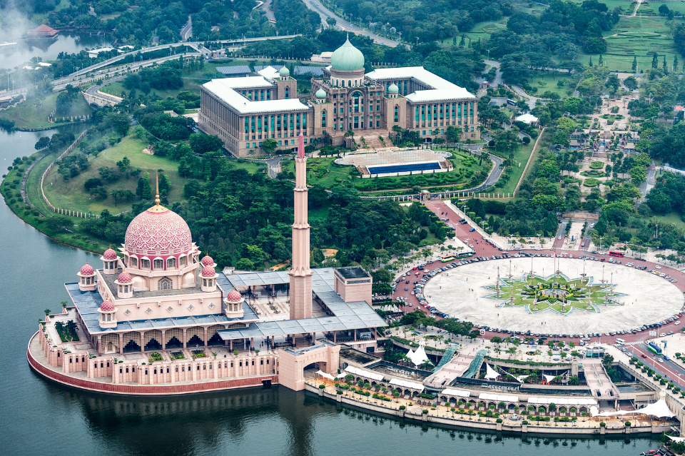 HIDUPKAN PENGHAYATAN ROH ISLAM - ANWAR