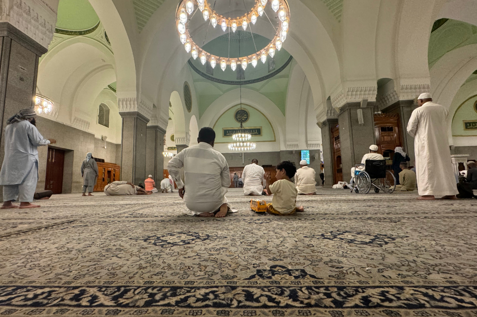 BAGAIMANA MEMPERINGATI 10 MUHARAM